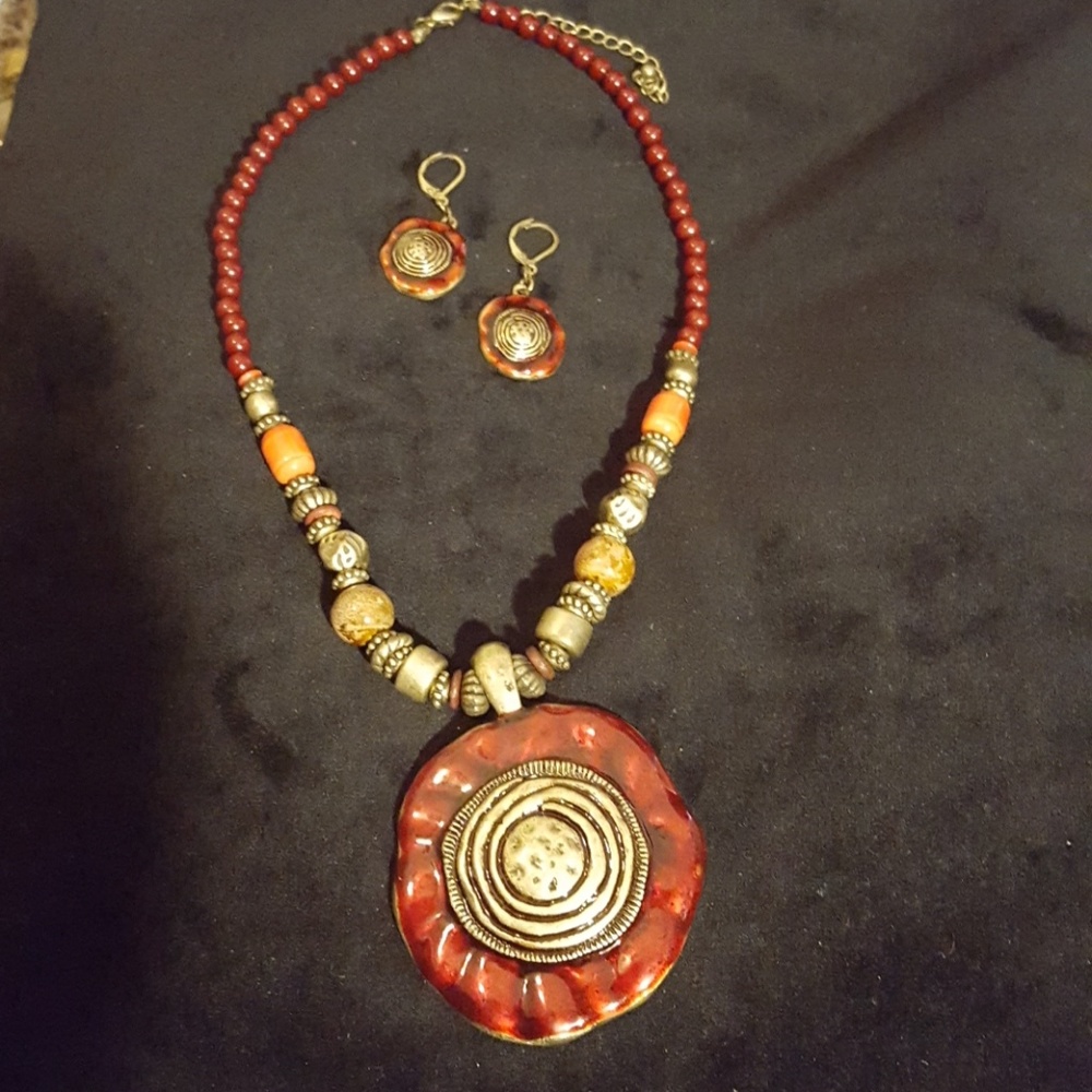 Necklace & Earring Set